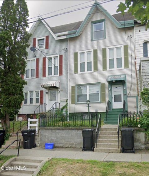 Photo of 206 8th Street #3, Troy, NY 12180 (MLS # 202626629)