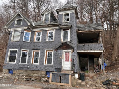 Multifamily For Sale - 158 Forbes Street<br/> Montgomery County, Amsterdam, NY 12010