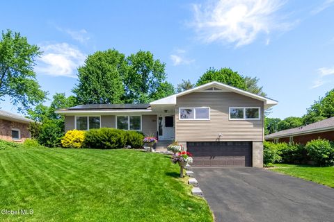 Photo of 31 Freeman Road, Albany, NY 12208 (MLS # 202614167)