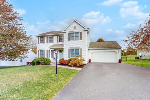Photo of 110 N Springhurst Drive, East Greenbush, NY 12061 (MLS # 202528319)