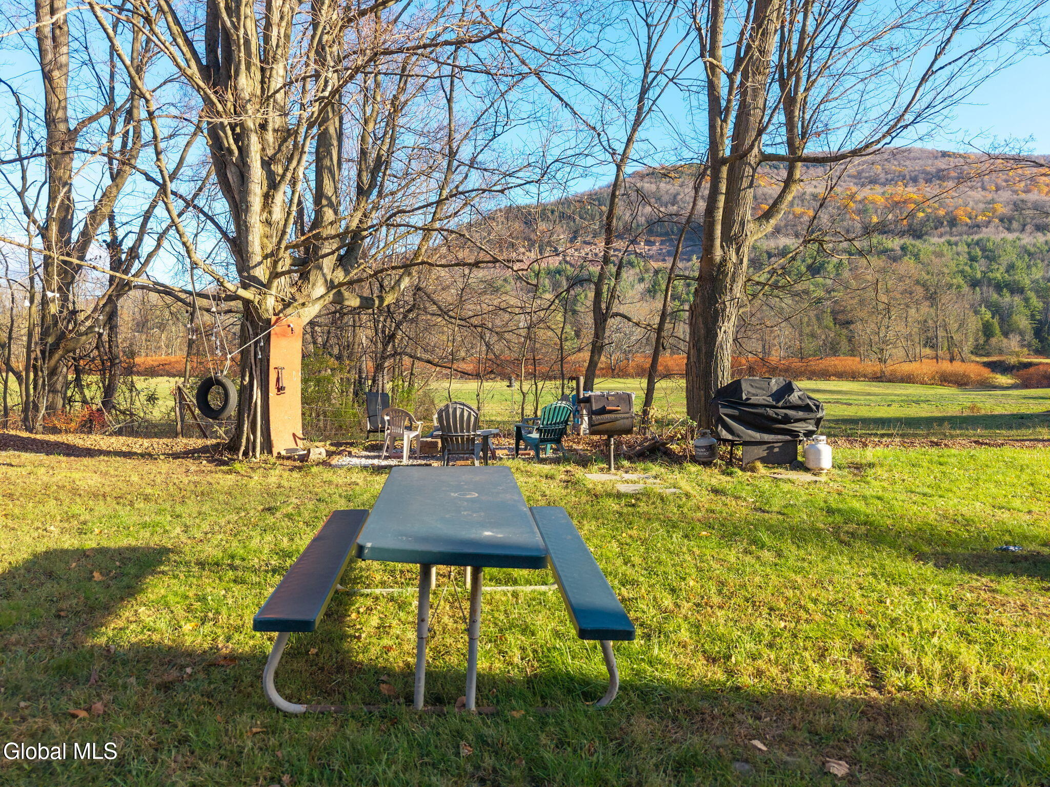 Ashland, New York 12407, United States, 4 Bedrooms Bedrooms, ,3 BathroomsBathrooms,Residential,Active,236773