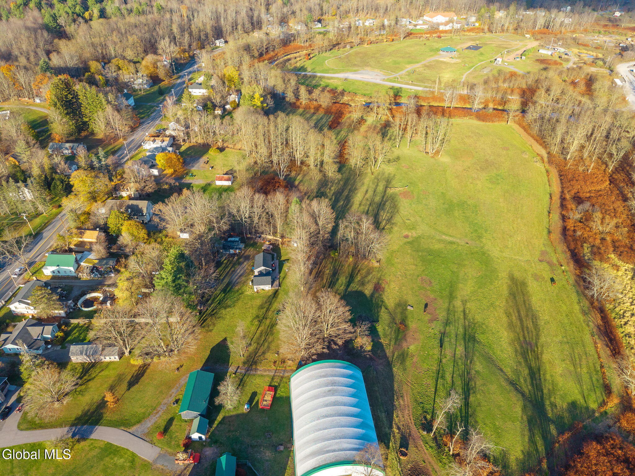 Ashland, New York 12407, United States, 4 Bedrooms Bedrooms, ,3 BathroomsBathrooms,Residential,Active,236773