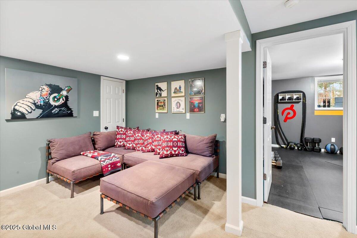 28 E Bayberry Road, Glenmont, New York image 34