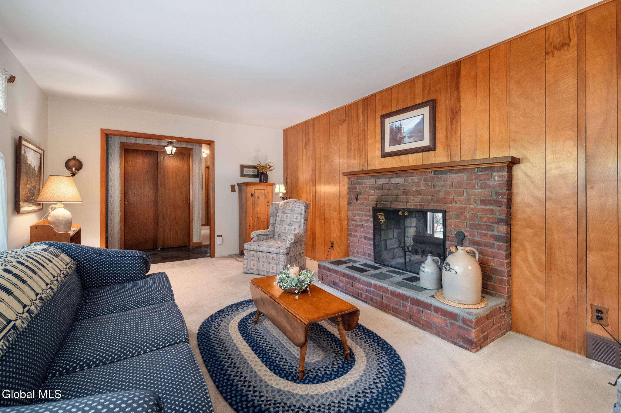 4 Acorn Drive
