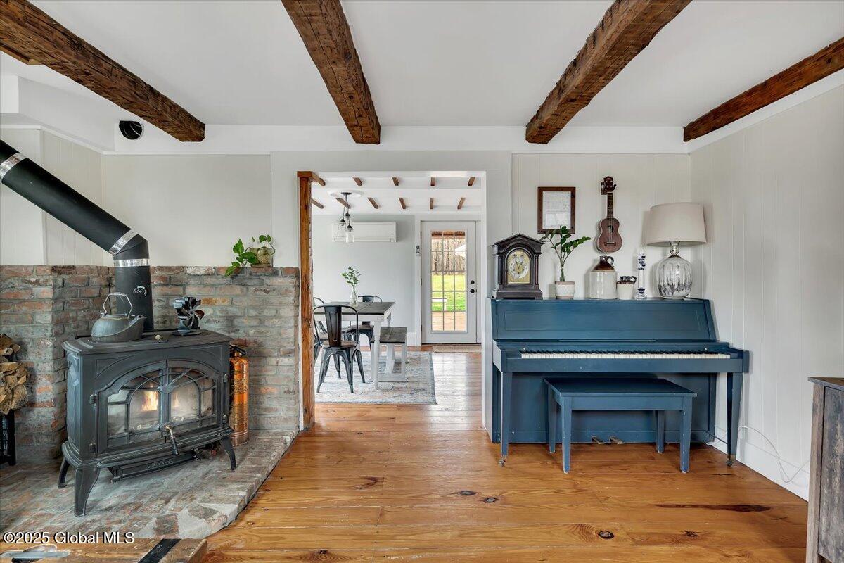 987 Western Road, Castleton On Hudson, New York image 16