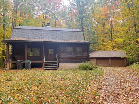 Photo of 606 Mac Elroy Road, Ballston Lake, NY 12019 (MLS # 202628468)