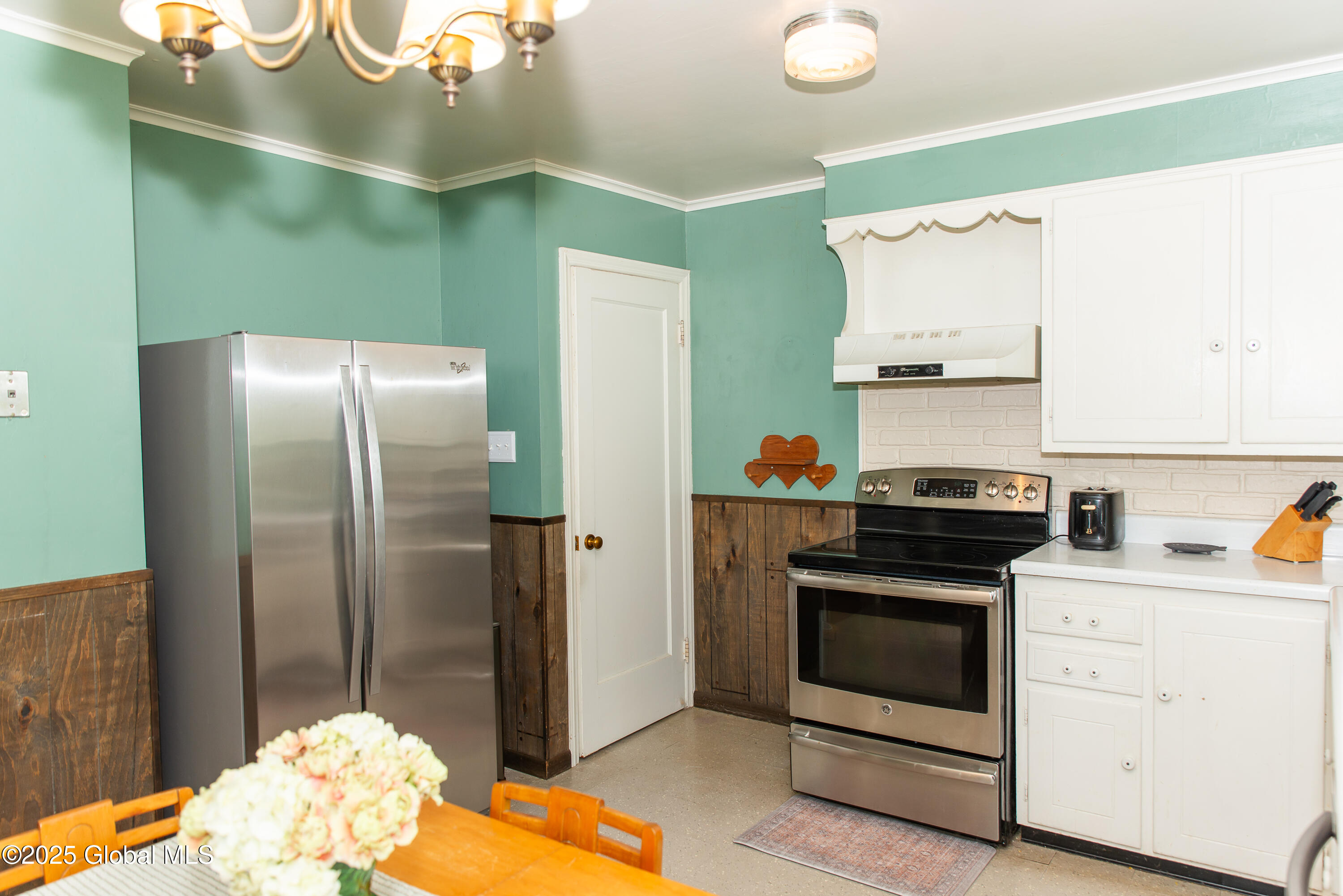 13 Willowbrook Road, Glenville, New York image 8