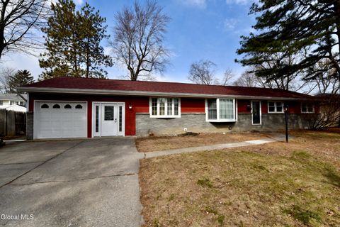 Homes For Sale - 58 Mordella Road<br/> Colonie, NY 12205