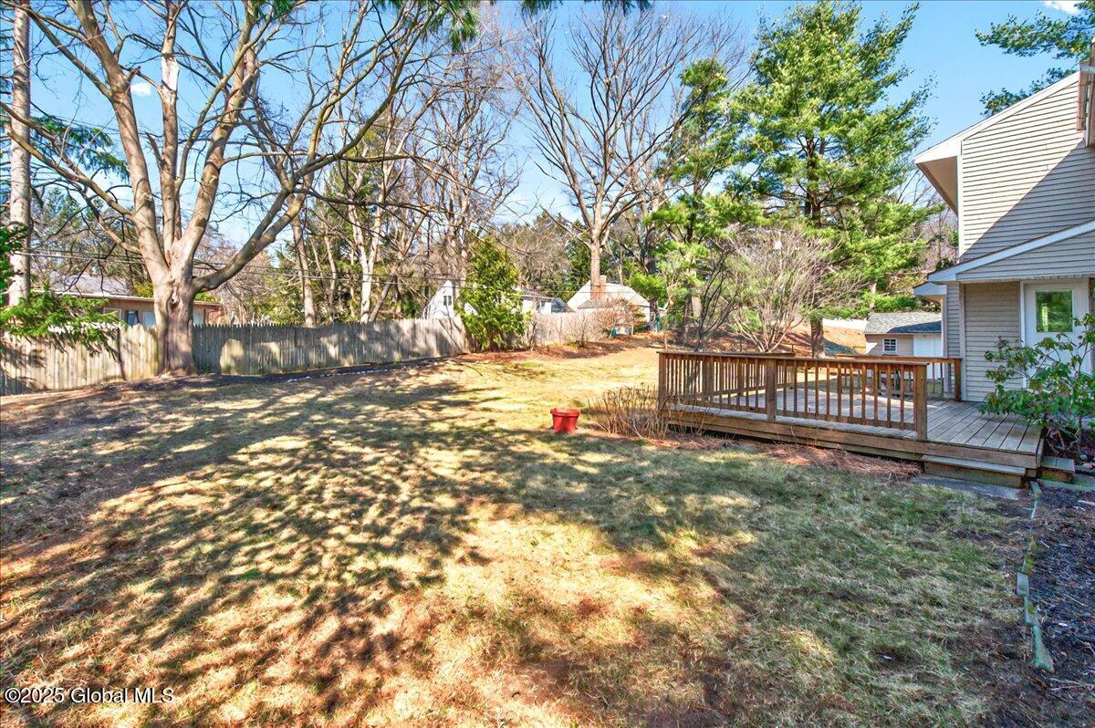 10 Laurel Drive, Loudonville, New York image 42