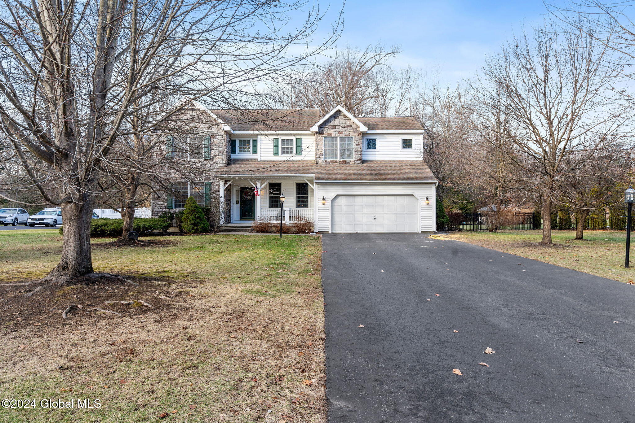 12 Patriot Circle, Clifton Park, New York image 3