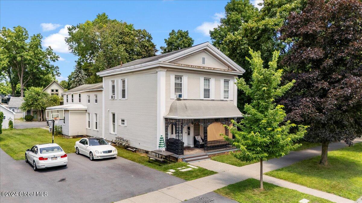 107-109 Lake Avenue