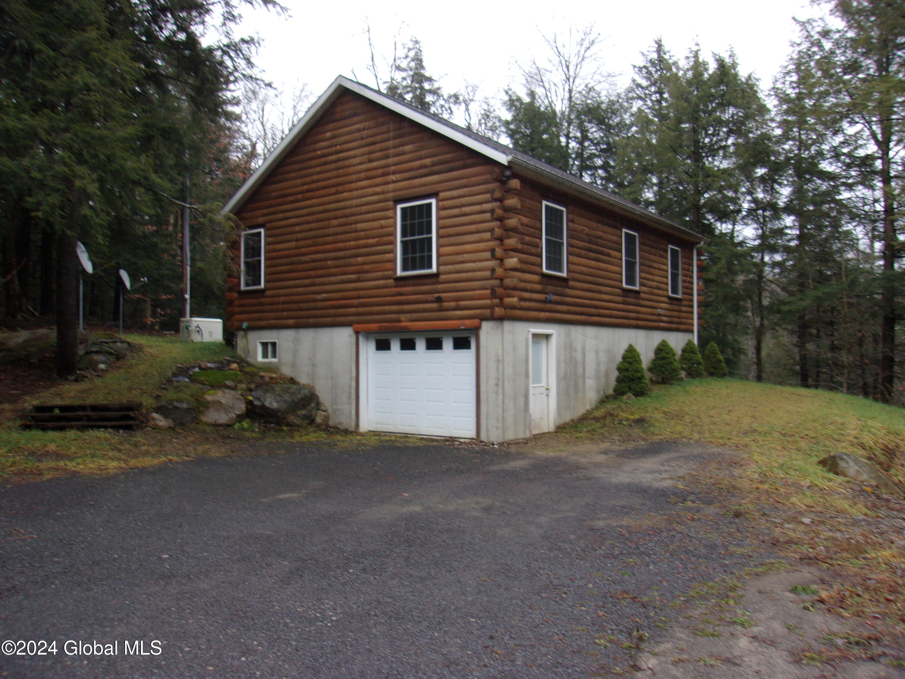 858 S`tewart Landing Rd. Road, Stratford, New York image 2