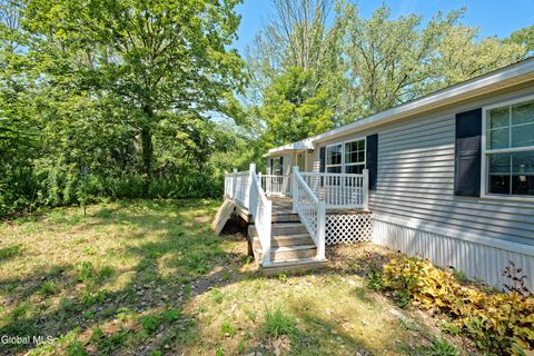 Homes For Sale - 128 State Highway 5s Ave<br/> Amsterdam, NY 12010