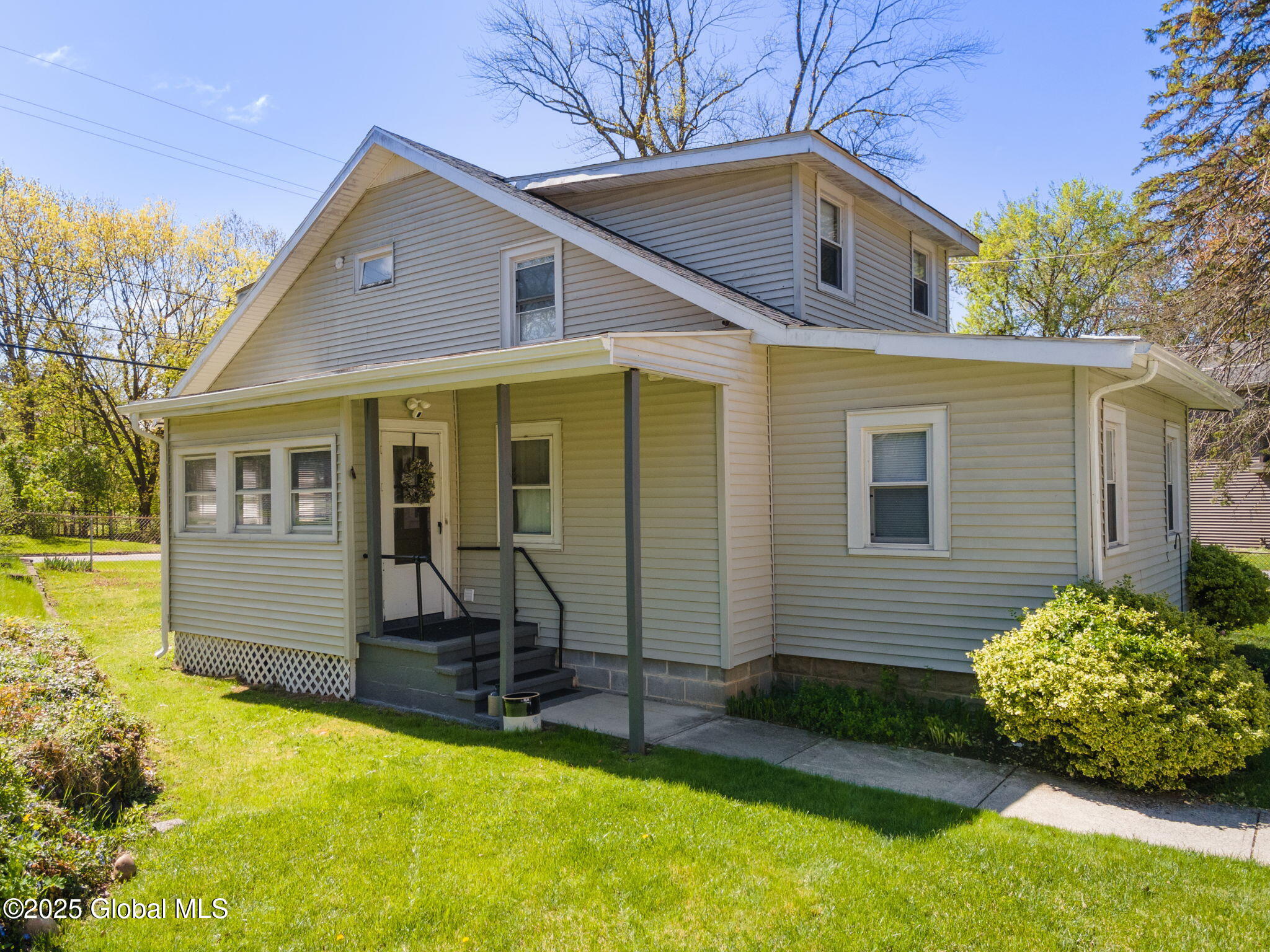 1081 2nd Avenue, Troy, New York image 32