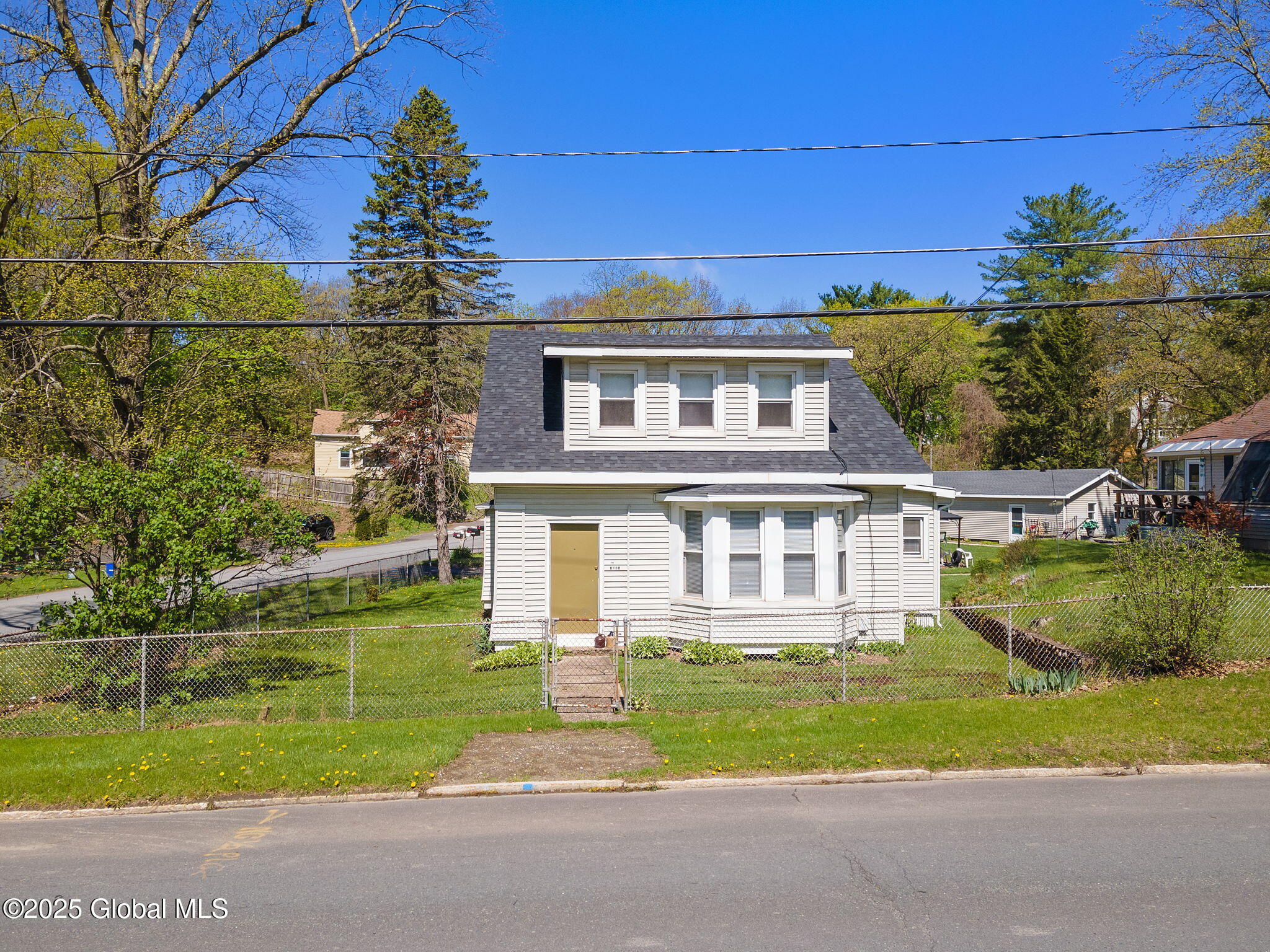 1081 2nd Avenue, Troy, New York image 5