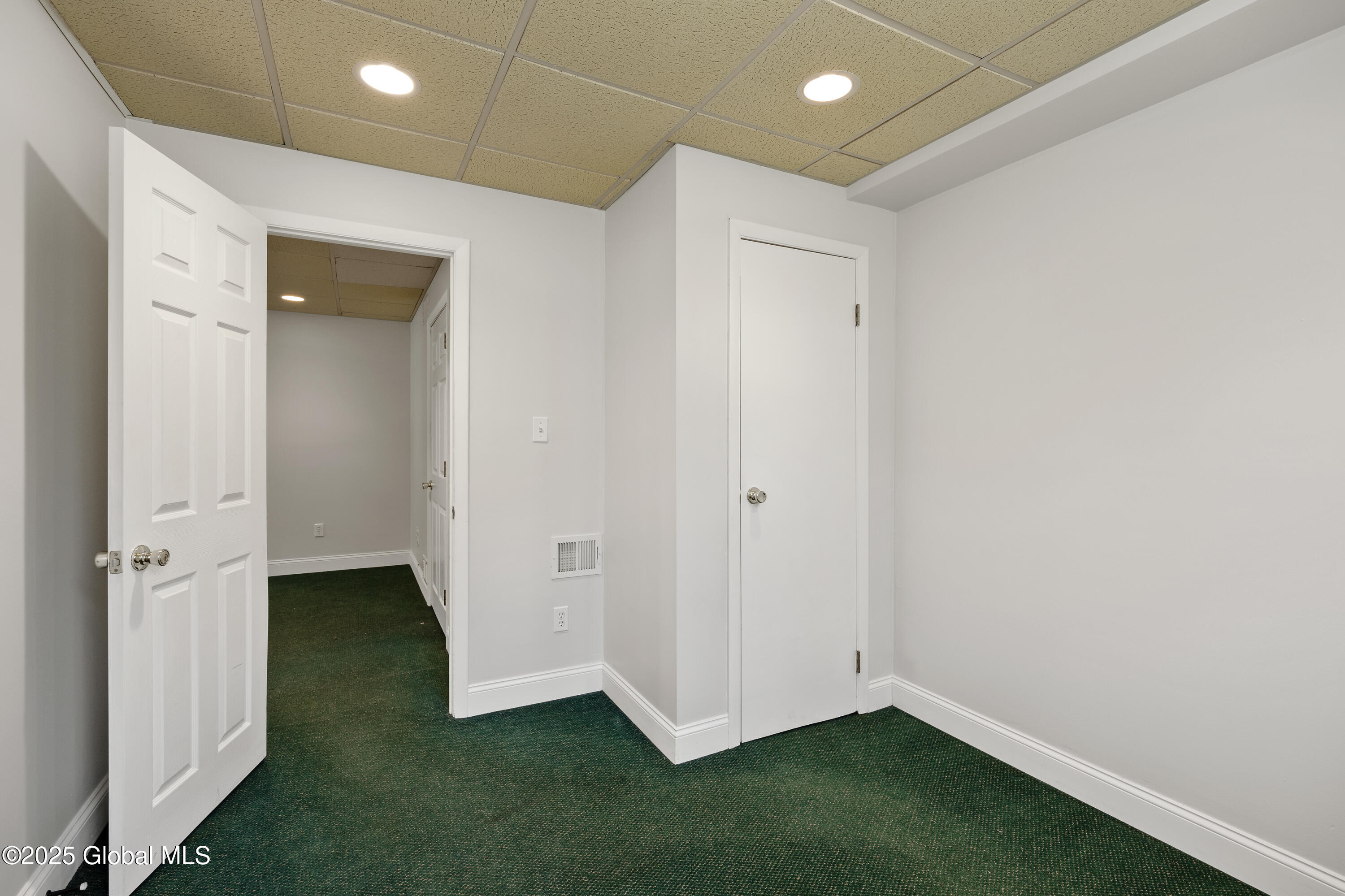 4265 Route 50, Saratoga Springs, New York image 22