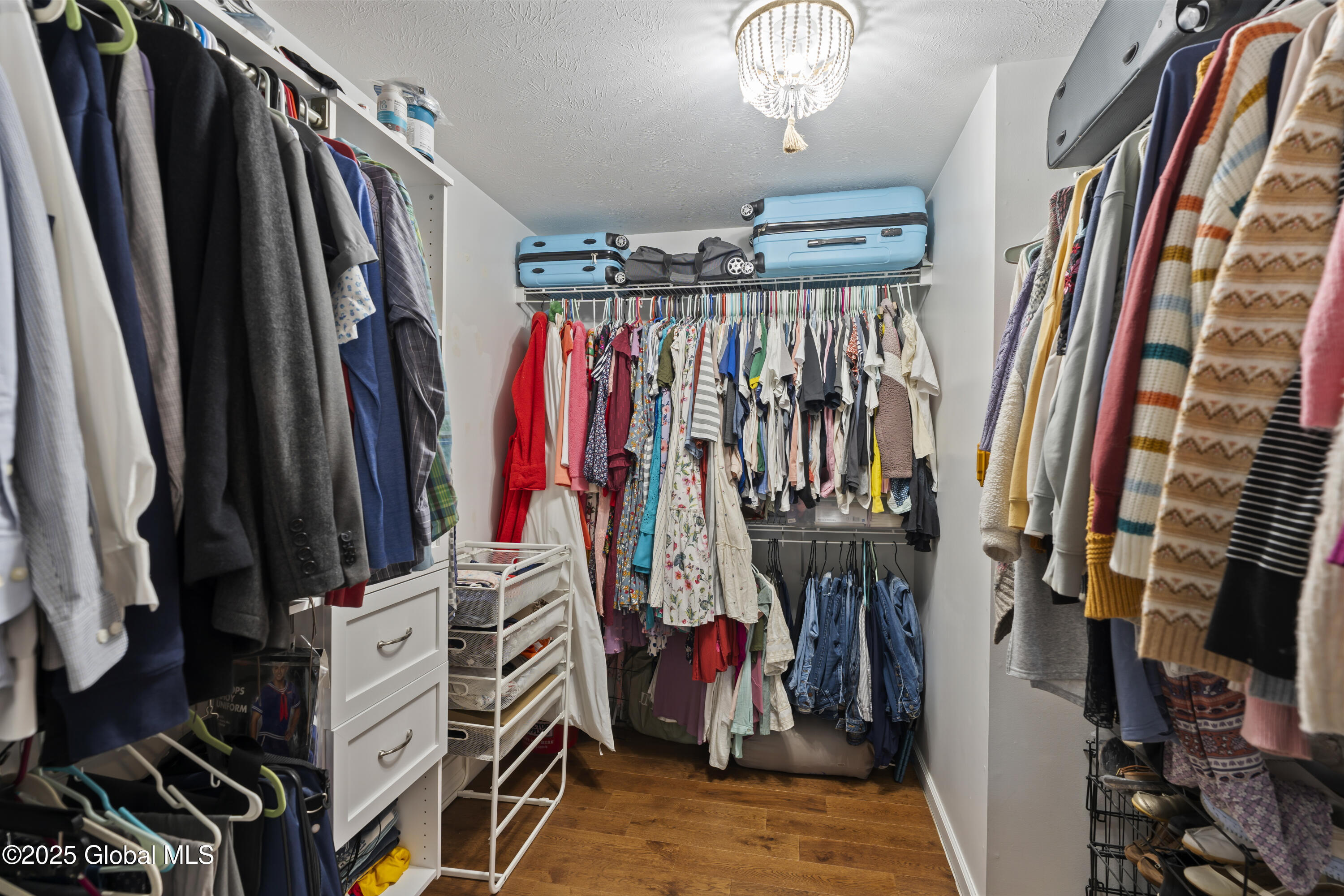 638 Grooms Road, Clifton Park, New York image 35