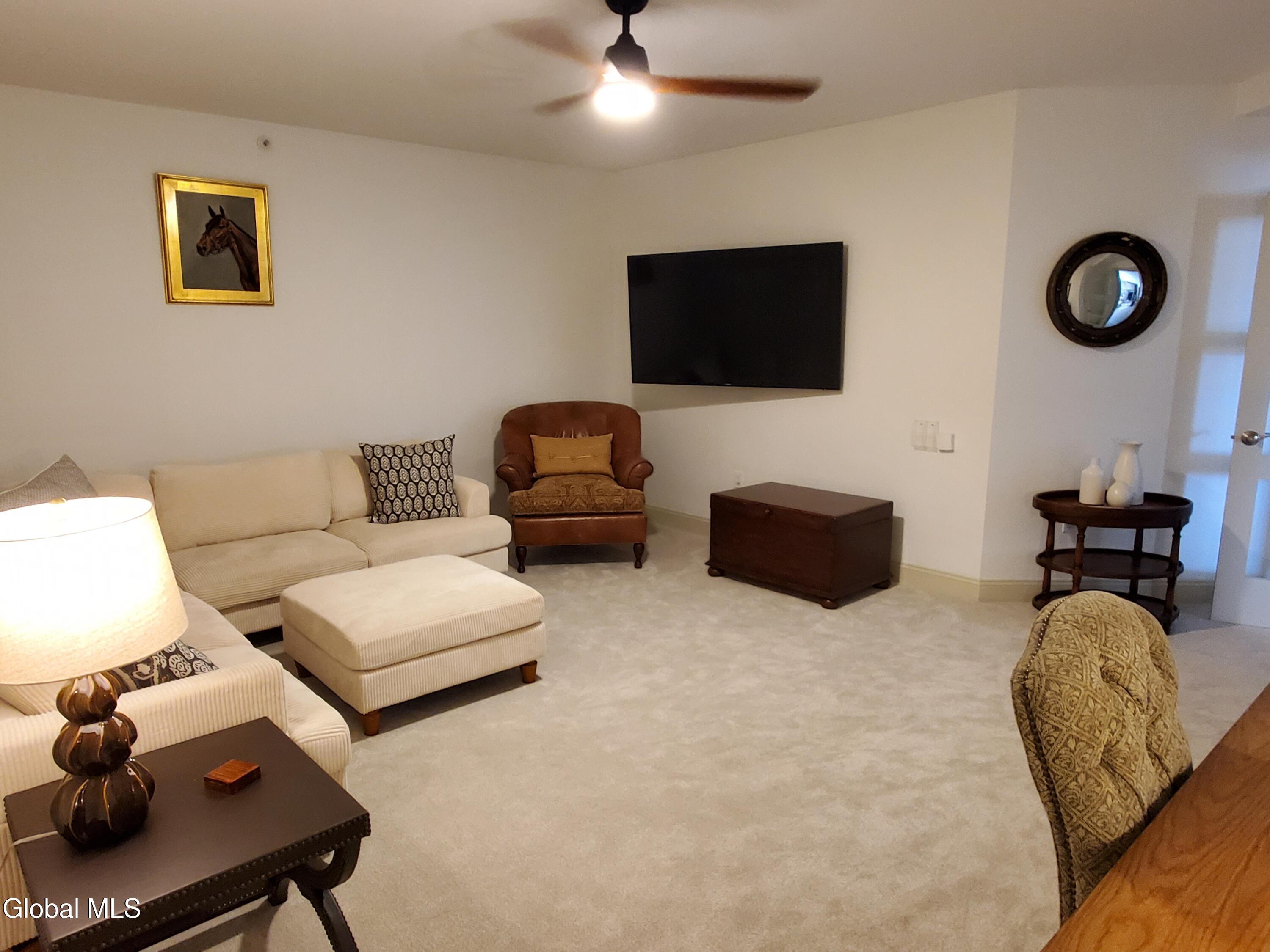 Saratoga Springs, New York 12866, United States, 3 Bedrooms Bedrooms, ,3 BathroomsBathrooms,Residential,Active,91803