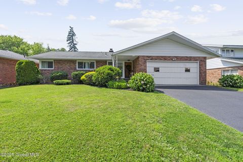 Featured picture for the property 202520393