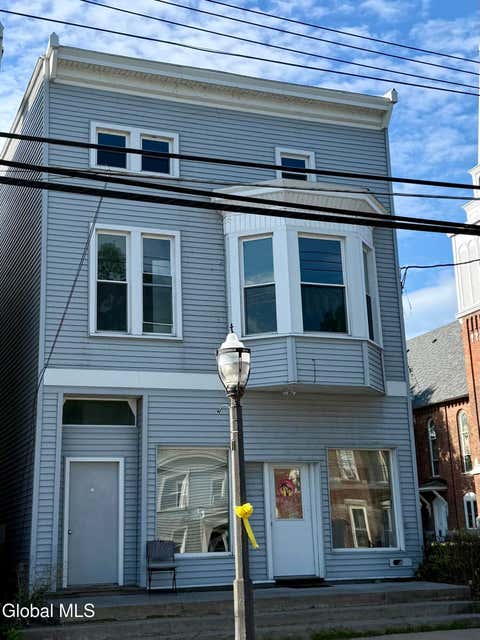 Apartment For Rent - 741 Hudson Avenue #3<br/> Saratoga County, Stillwater, NY 12170