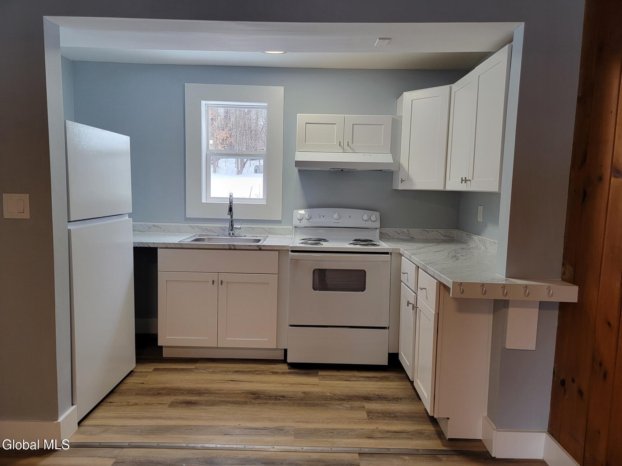 827 U.S. Route 9 Unit 6