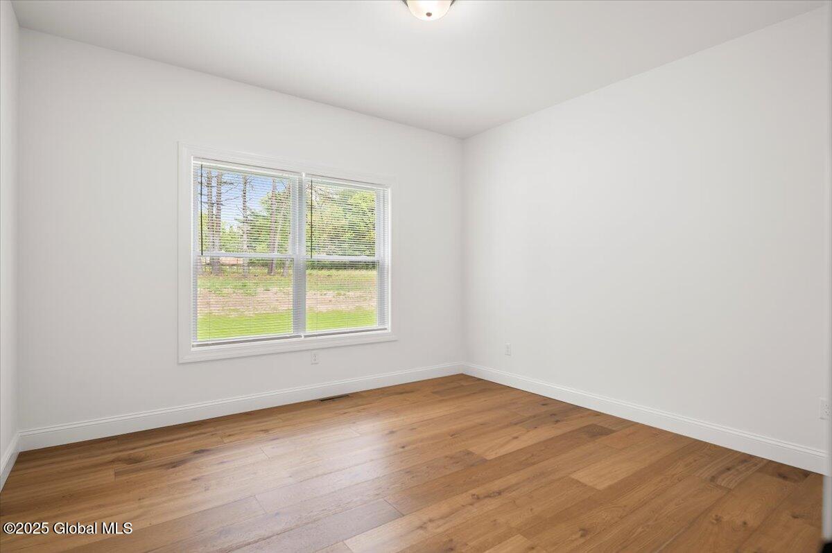 5 Lookout Circle, Gansevoort, New York image 22