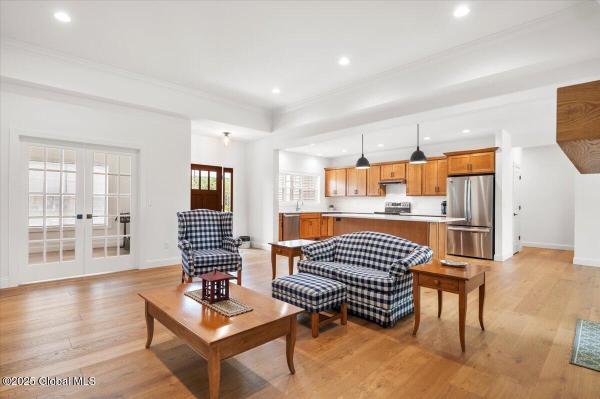 5 Lookout Circle, Gansevoort, New York image 8