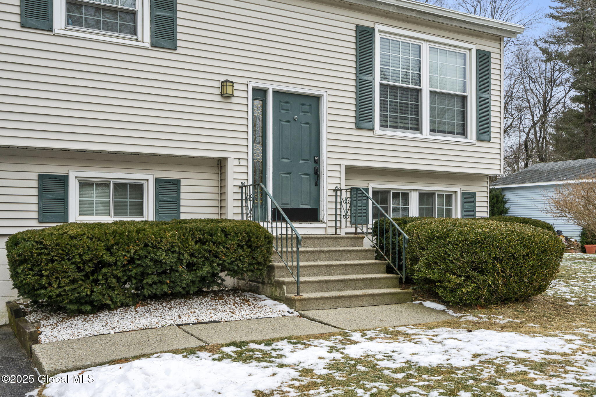 53 Walnut Drive, Clifton Park, New York image 4