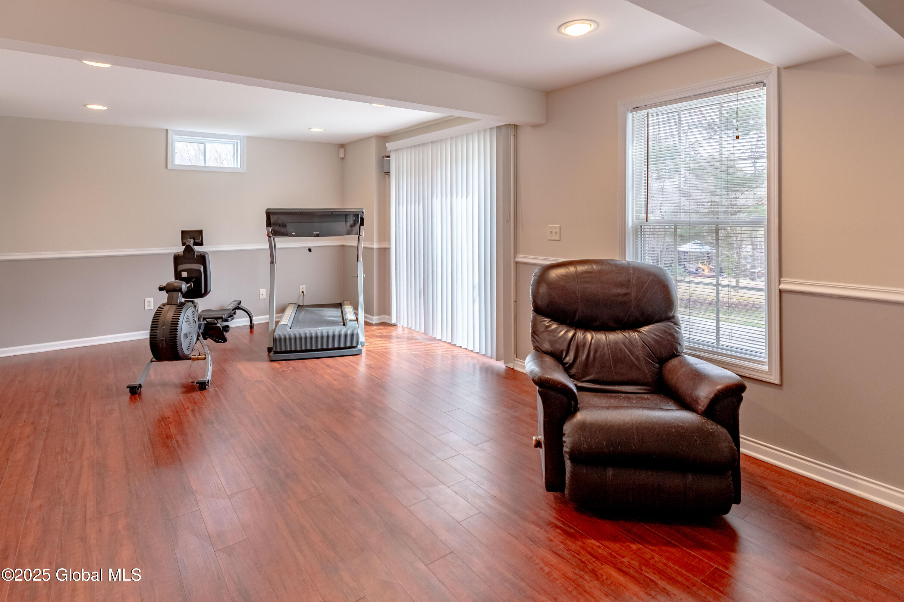 8 Mary View Drive, Wynantskill, New York image 36
