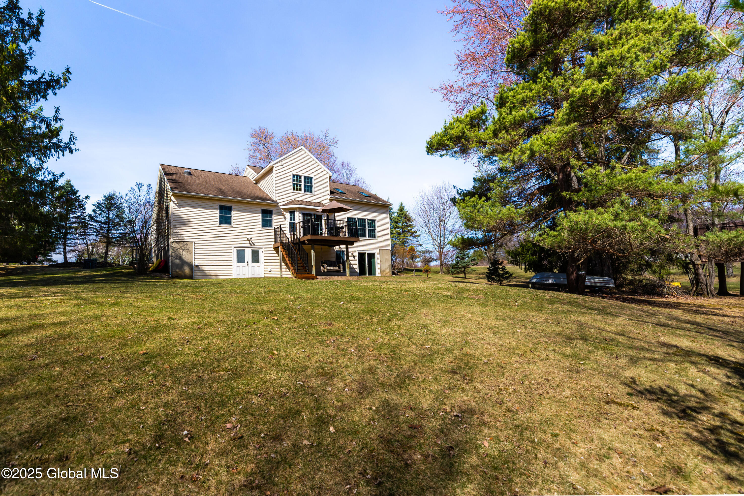 8 Mary View Drive, Wynantskill, New York image 46