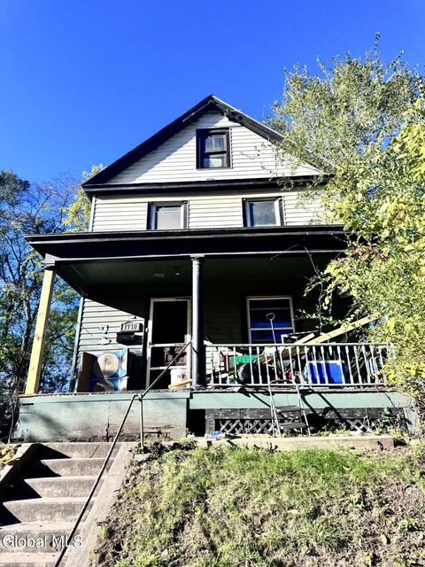 Photo of 1730 Watt Street, Schenectady, NY 12304 (MLS # 202528149)