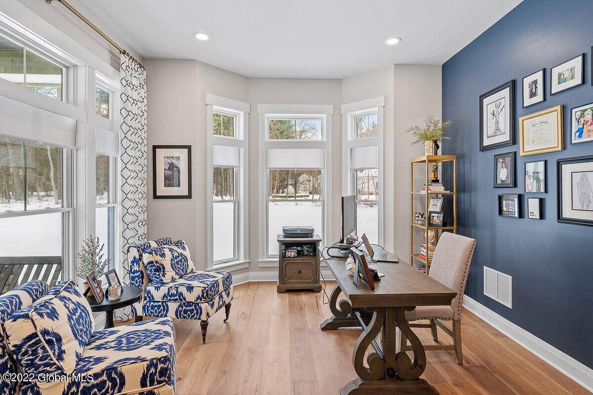 2 Cannon Royal Drive