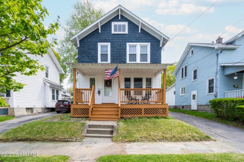 Featured picture for the property 202316050