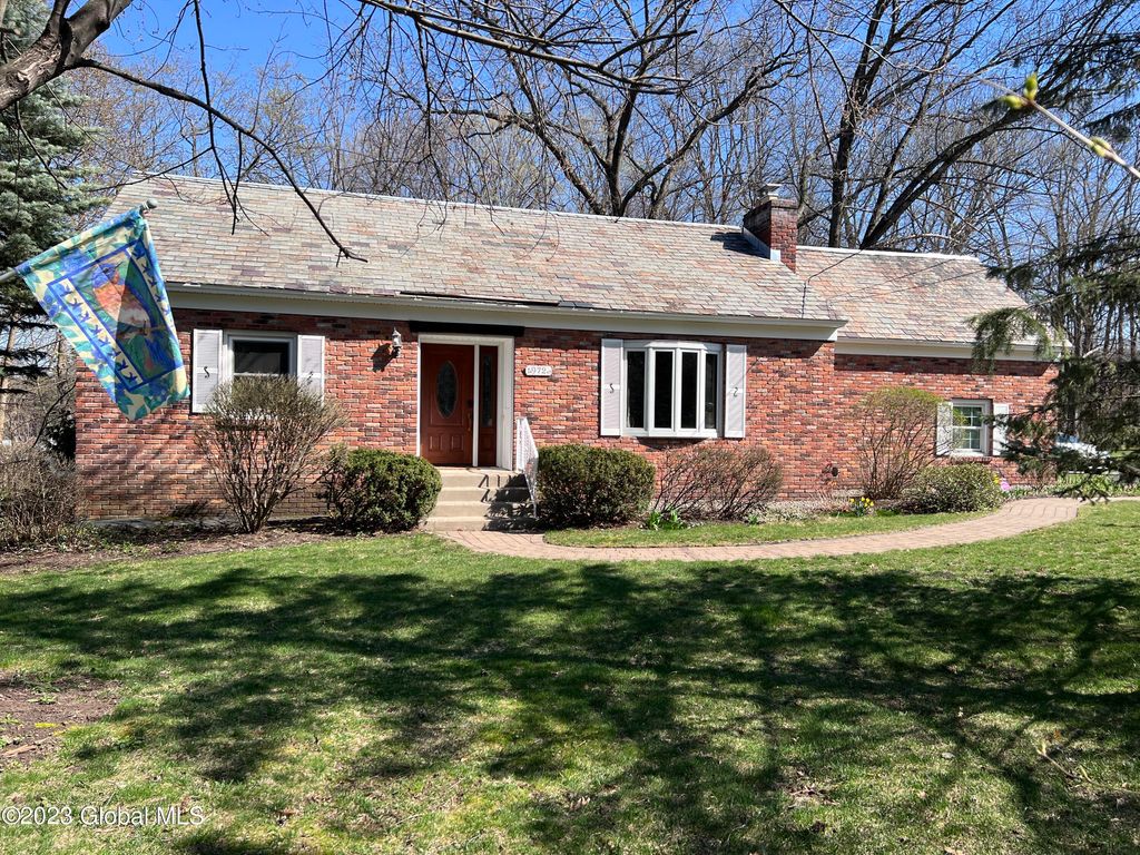 972 Riverview Road, Niskayuna, NY 12309, MLS 202314826 Howard Hanna