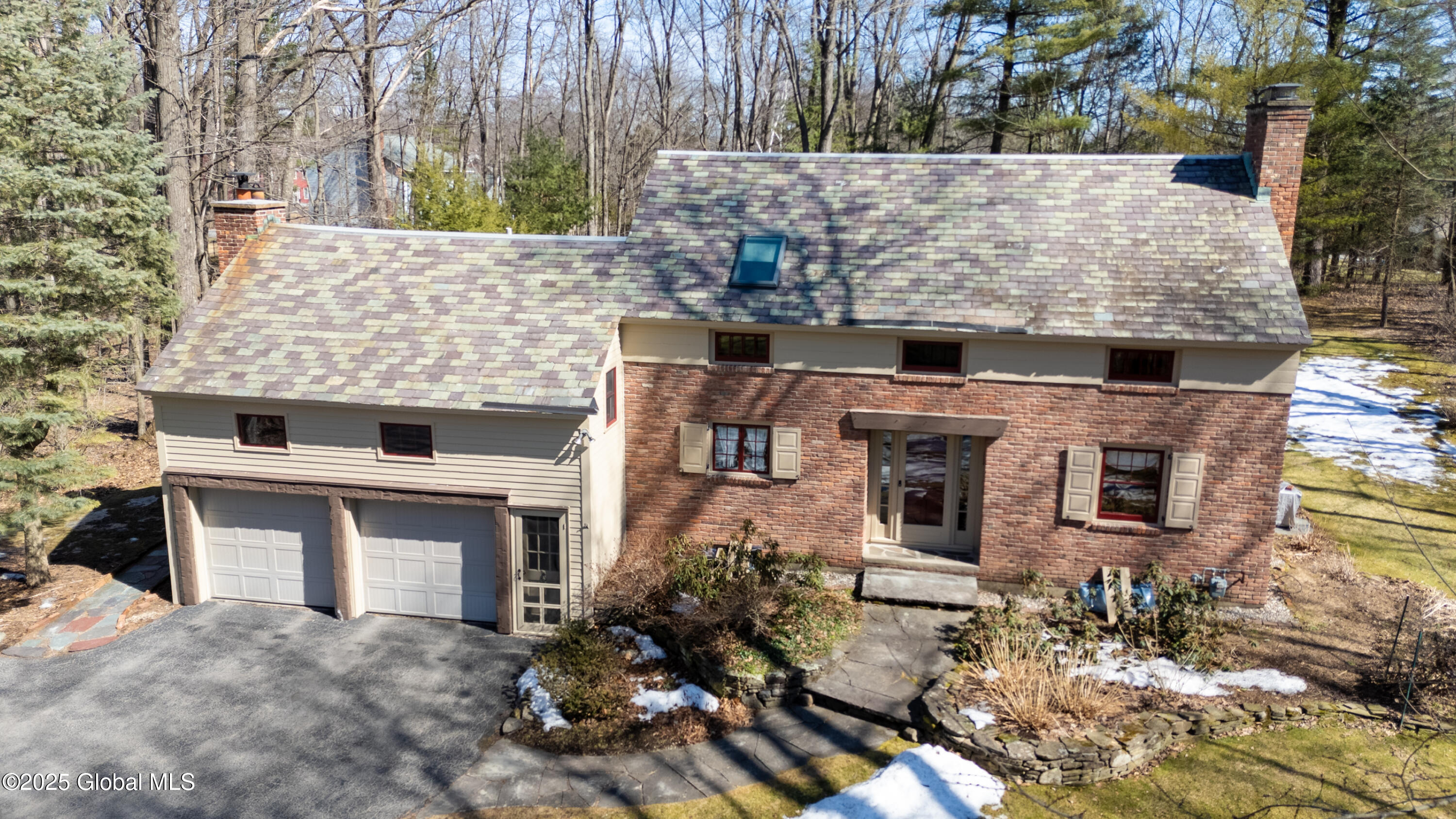 780 St. Davids Lane, Niskayuna, New York image 1