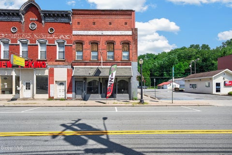 Multifamily For Sale - 22 W Main Street<br/> Montgomery County, Fonda, NY 12068