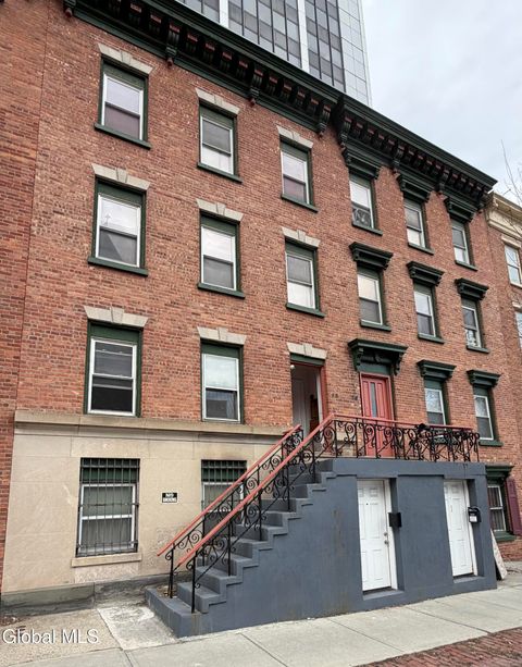 Photo of 58 S Swan Street #2, Albany, NY 12210 (MLS # 202613181)