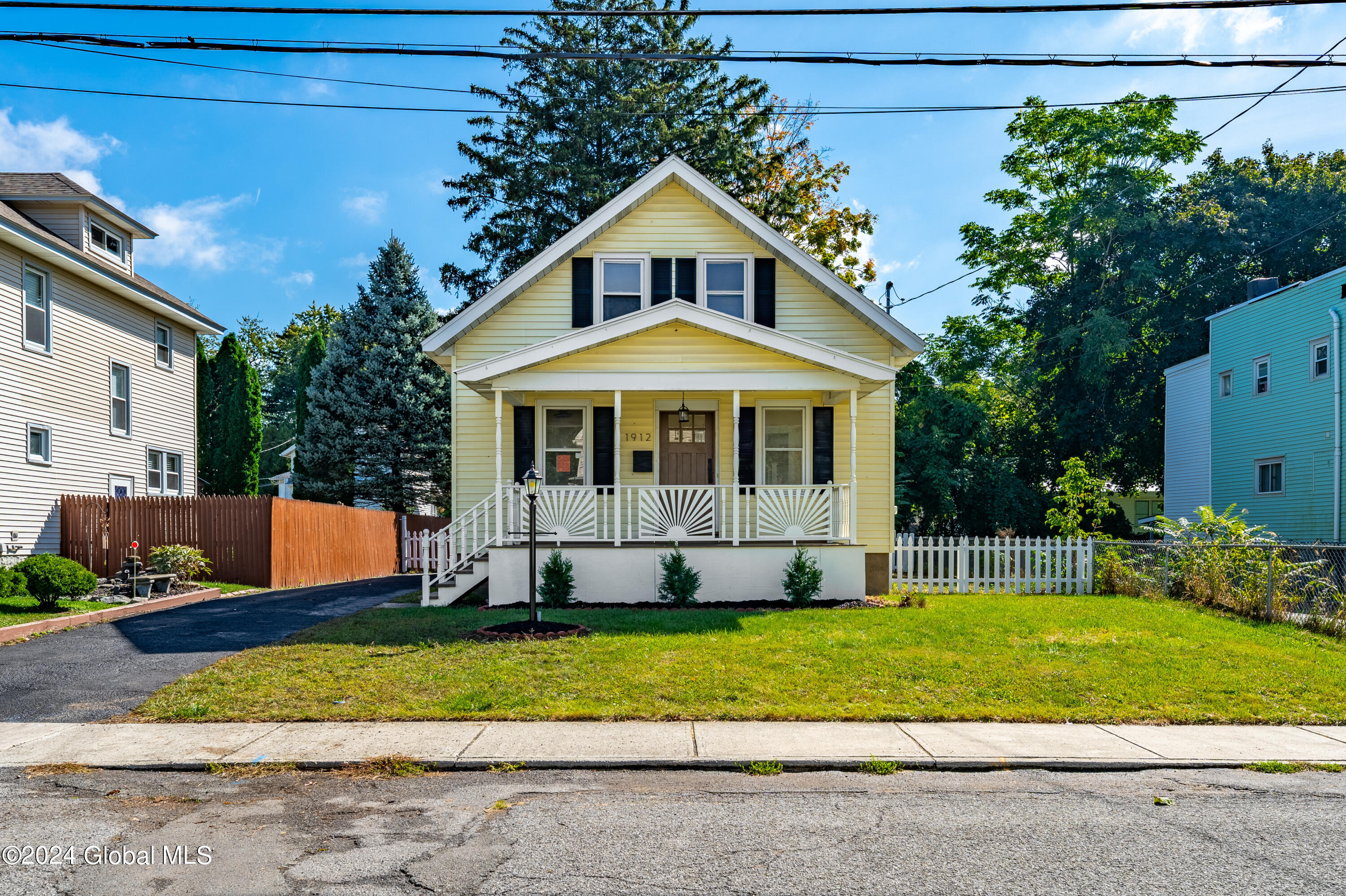 1912 8th Street, Rensselaer, New York image 1