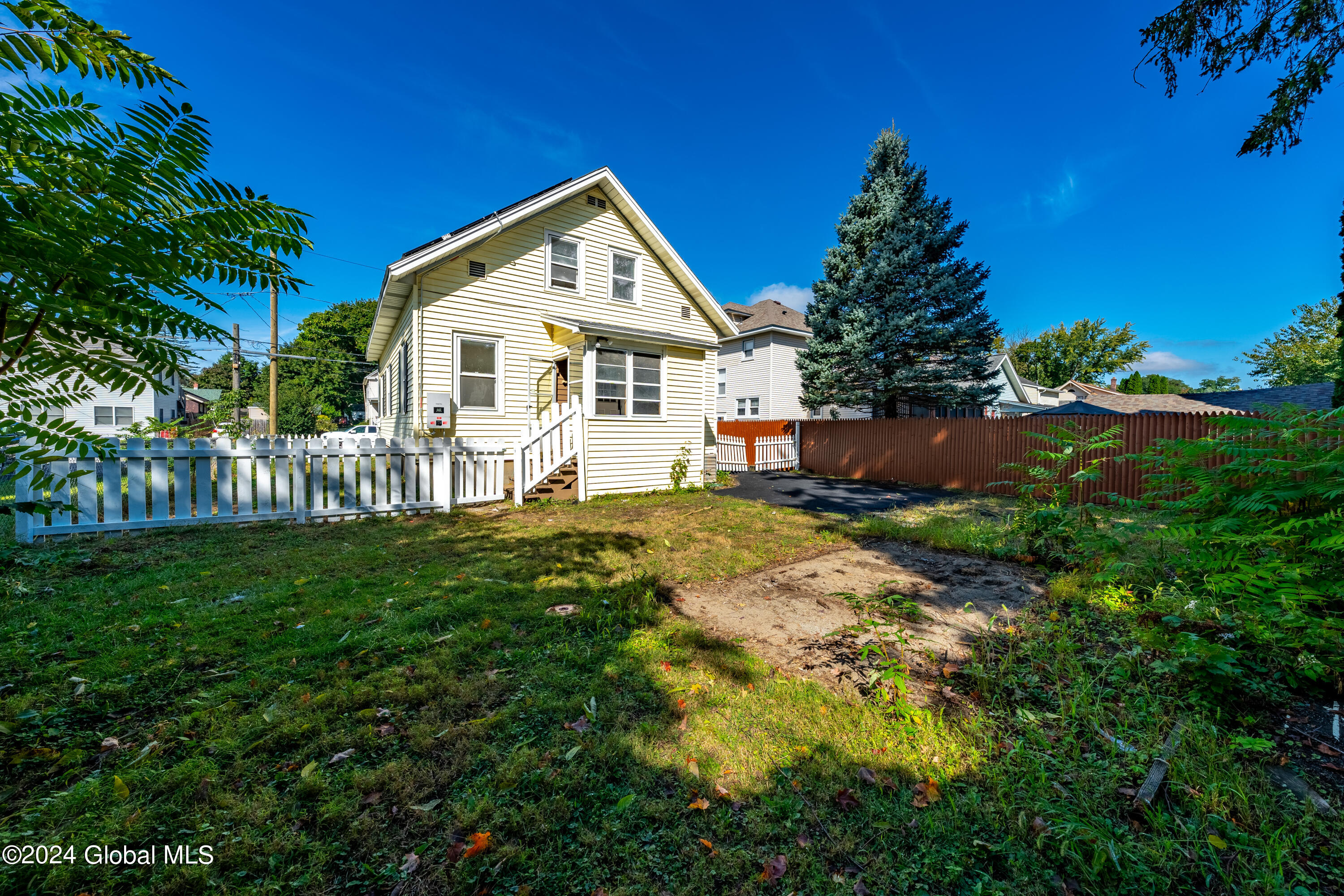 1912 8th Street, Rensselaer, New York image 17