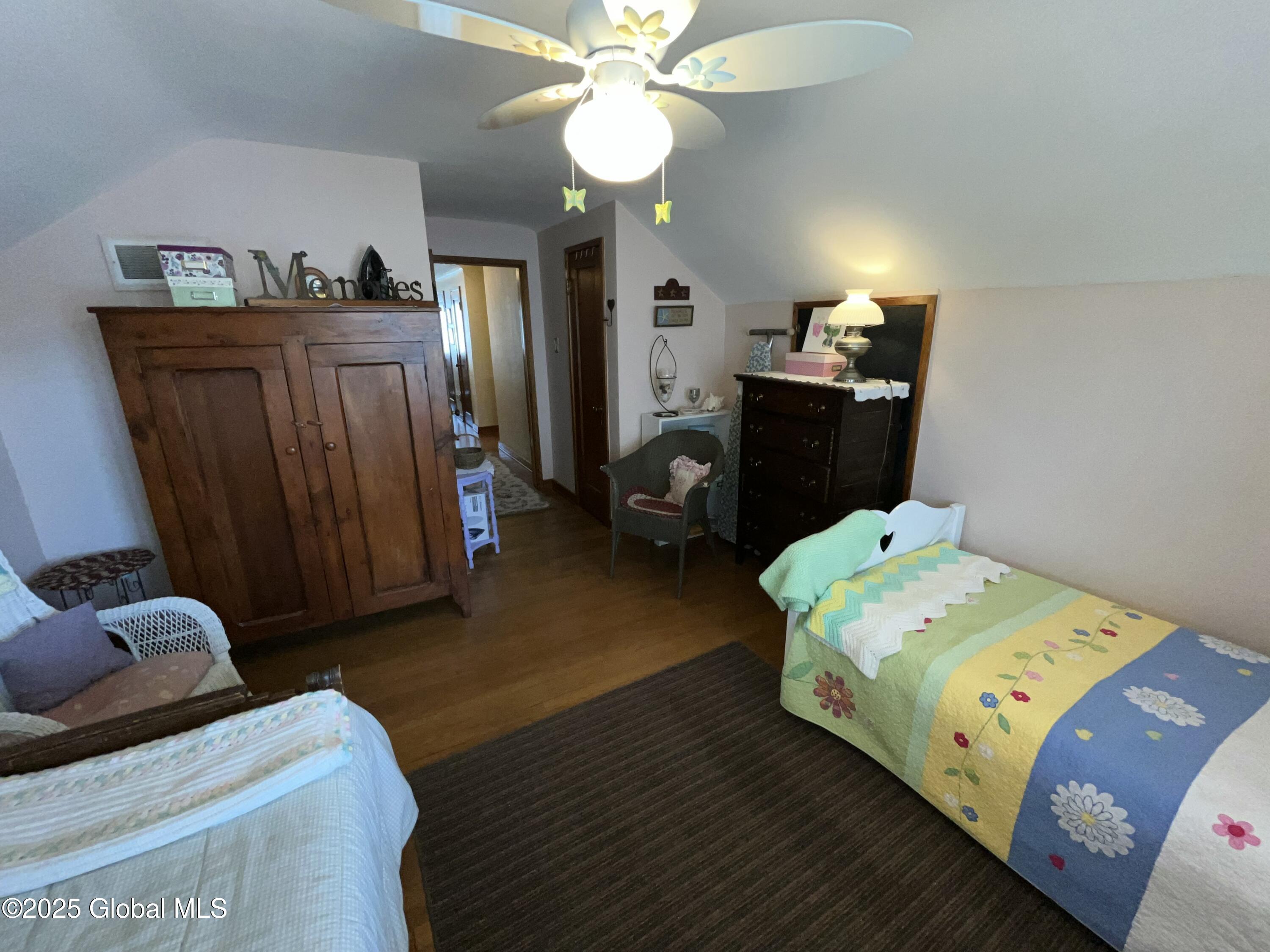 10 Grandview Avenue, Troy, New York image 23