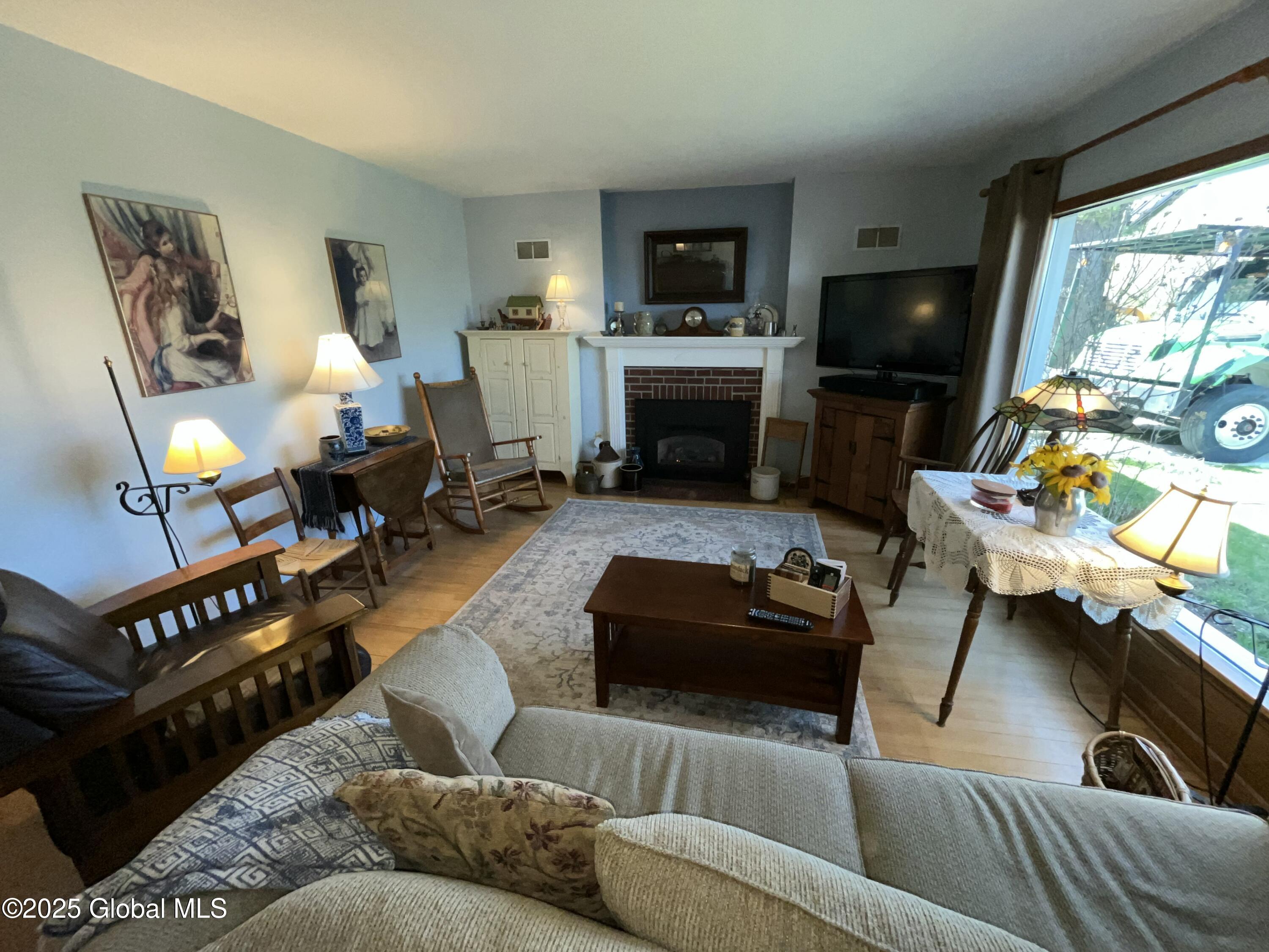 10 Grandview Avenue, Troy, New York image 5
