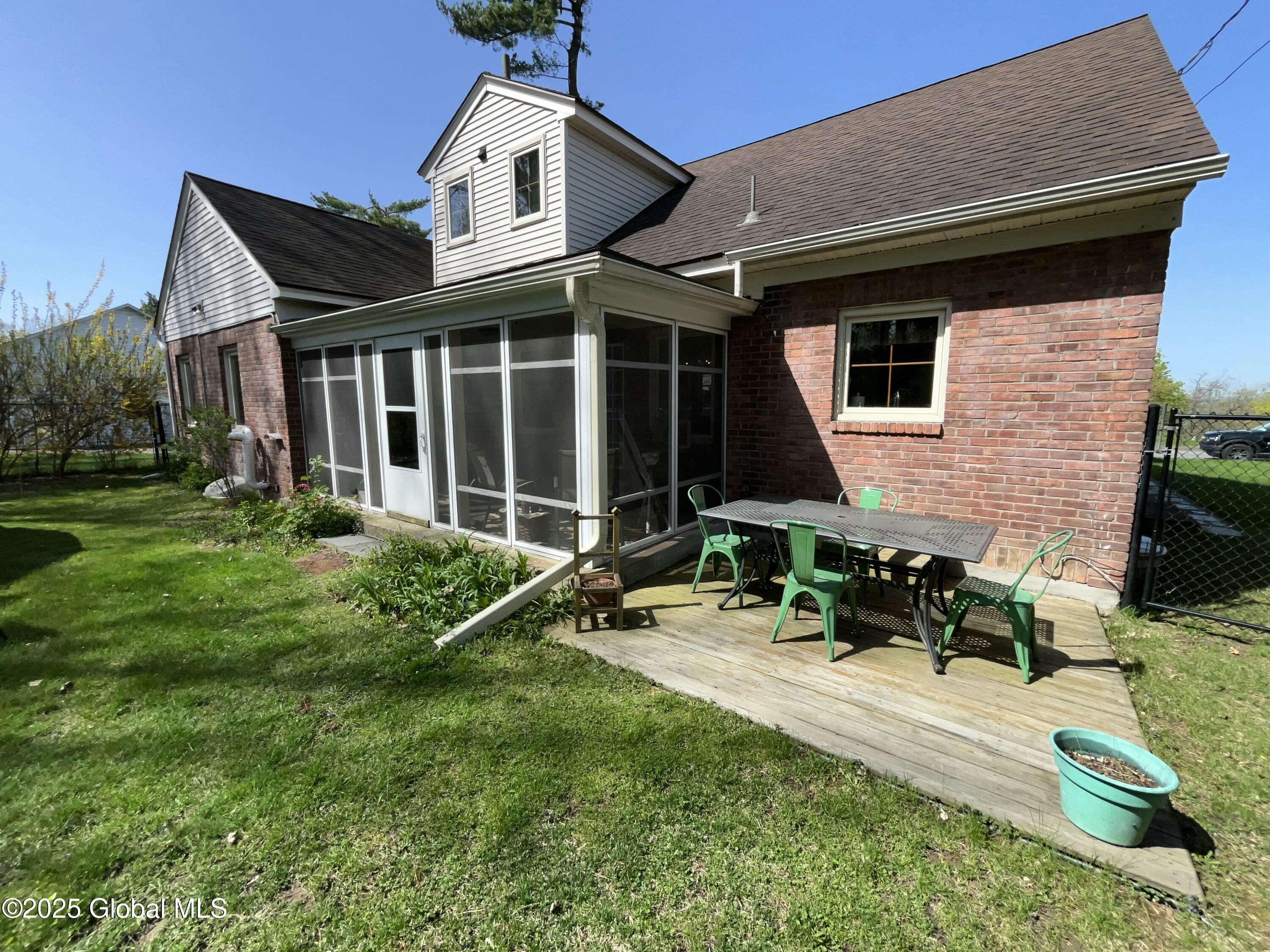 10 Grandview Avenue, Troy, New York image 33