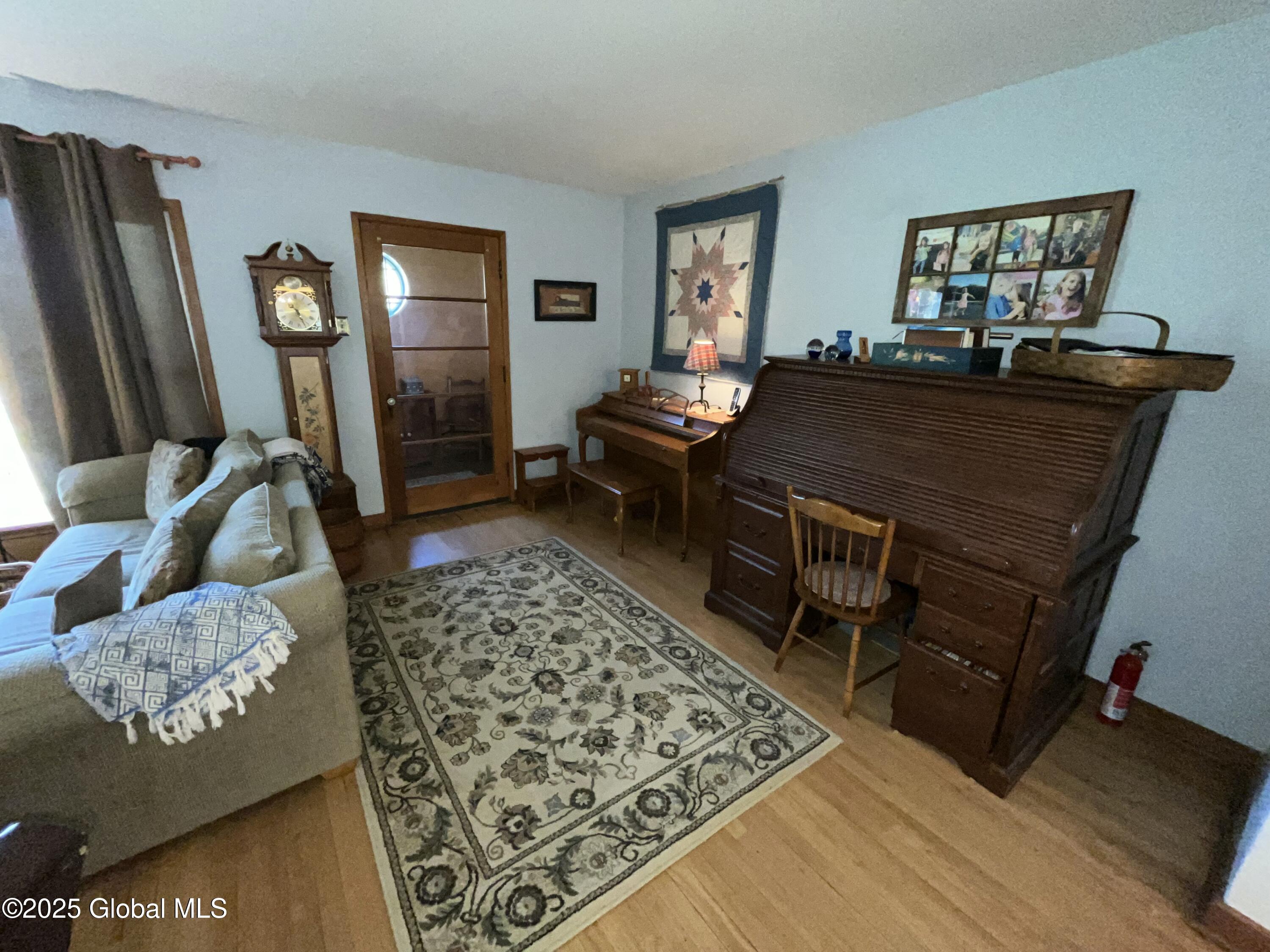 10 Grandview Avenue, Troy, New York image 4