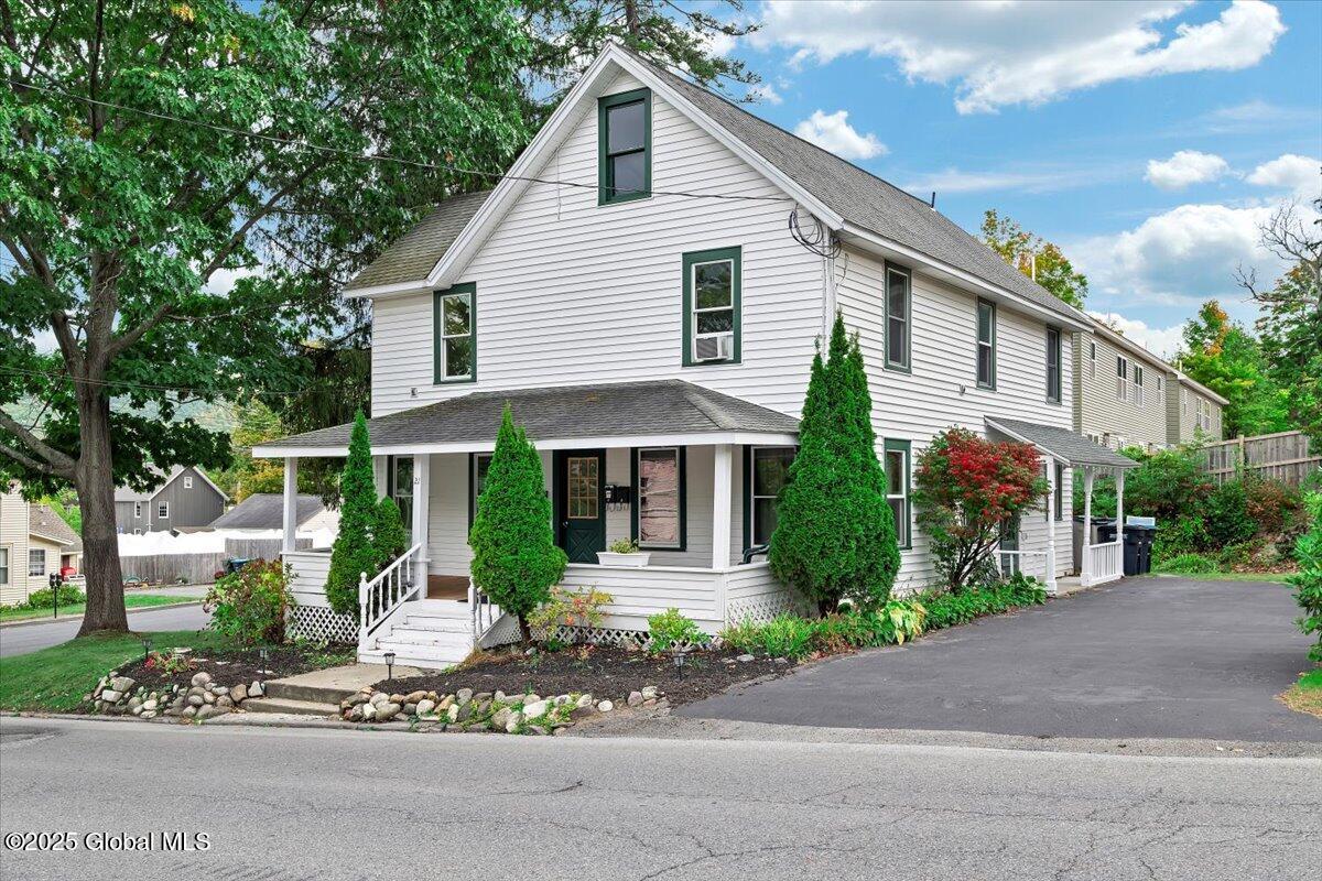 21 Mohican Street