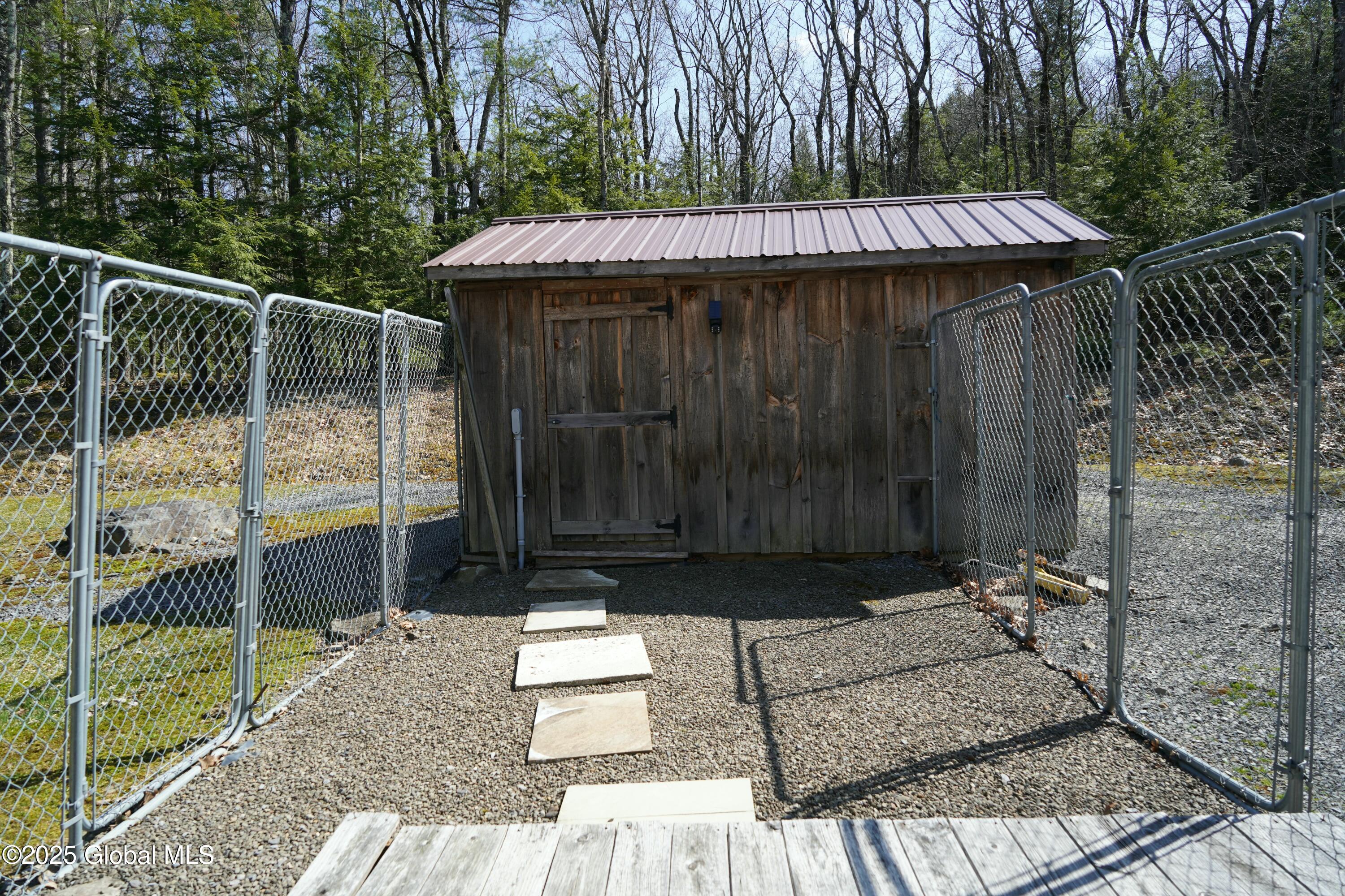 400 Greenbush Hill Road, Warnerville, New York image 11