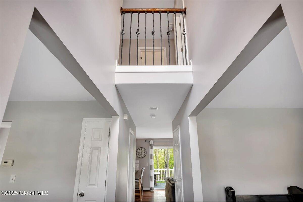 13 Willowbrook Terrace, Clifton Park, New York image 3