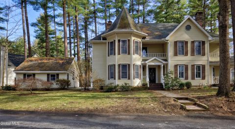 Photo of 5 Sicada Street, Saratoga Springs, NY 12866 (MLS # 202614801)