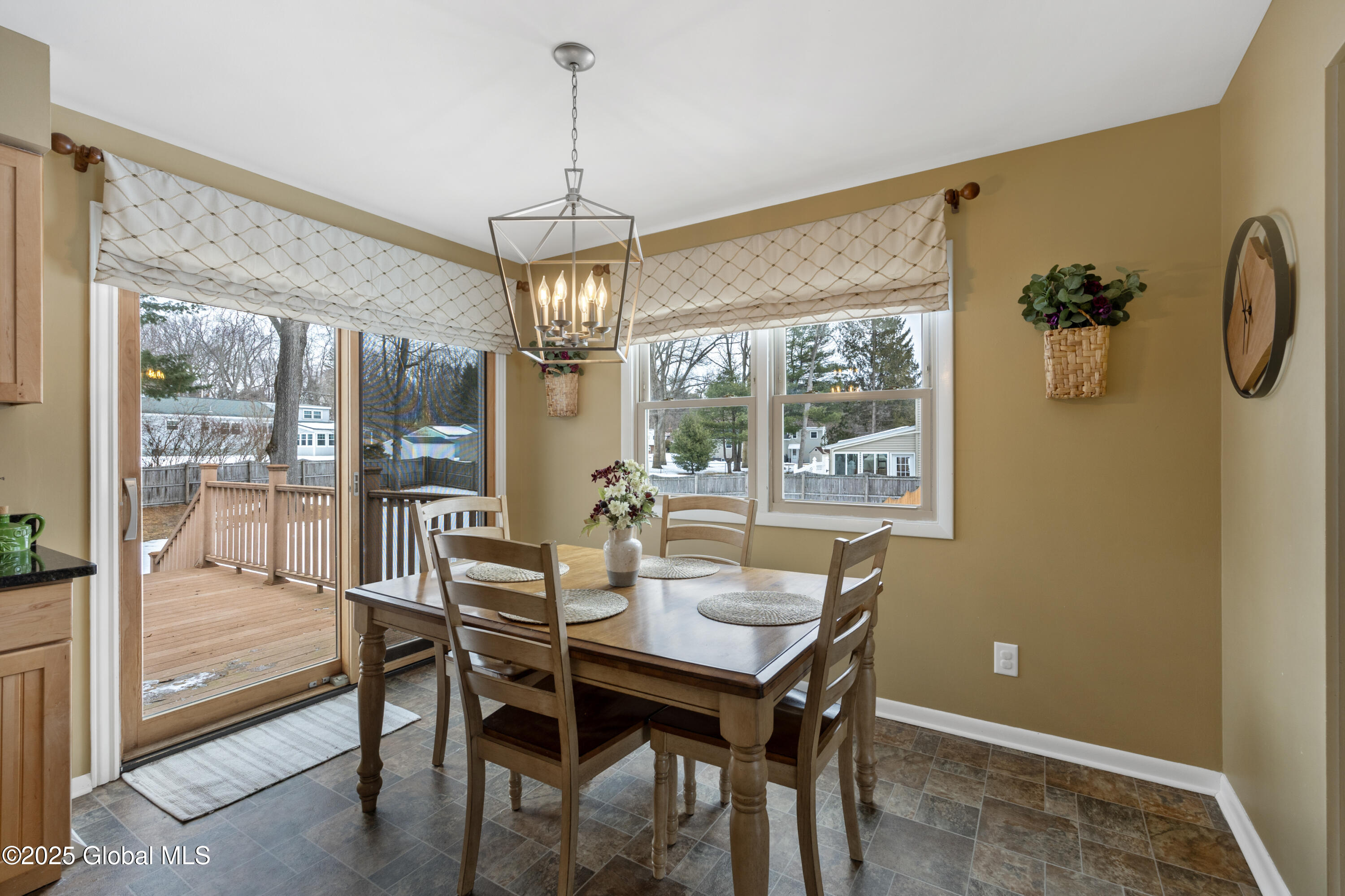 9 St. Anna Lane, Glenville, New York image 7