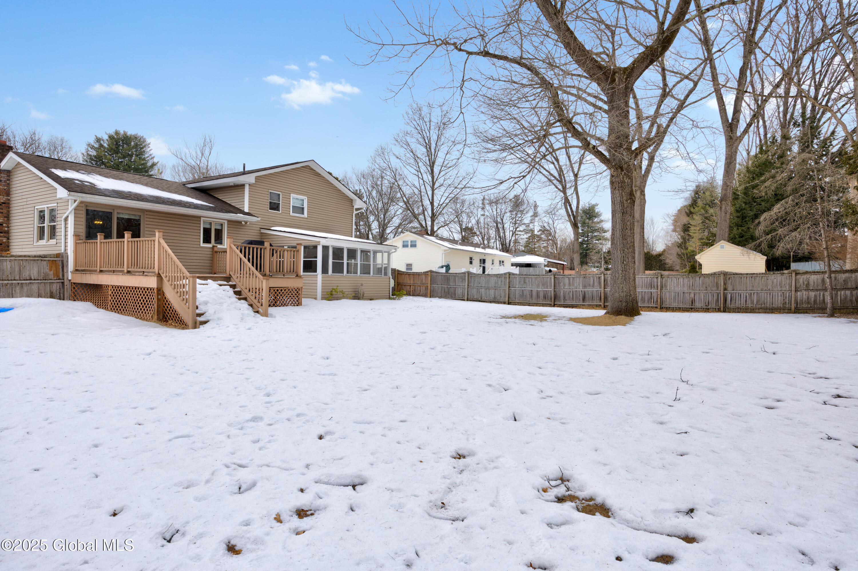 9 St. Anna Lane, Glenville, New York image 24