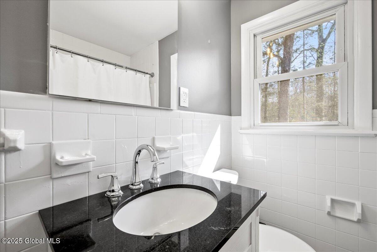 89 Snake Hill Road, Averill Park, New York image 20